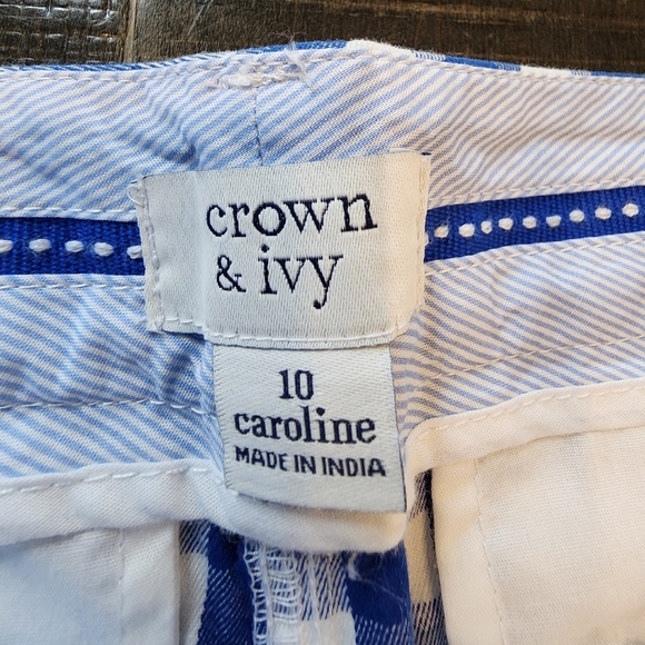 NWT'S Crown & Ivy Blue and White Gingham  Shorts - Picture 3 of 8